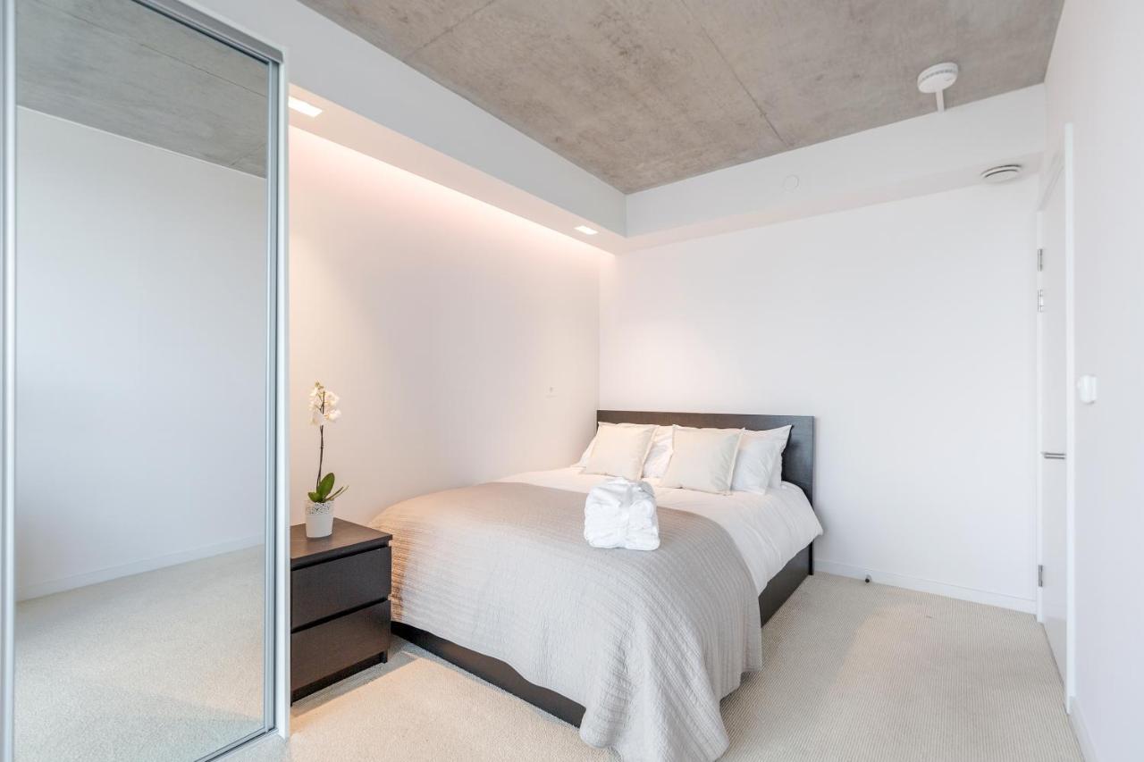 Excel London Majestic Apartment Exterior photo