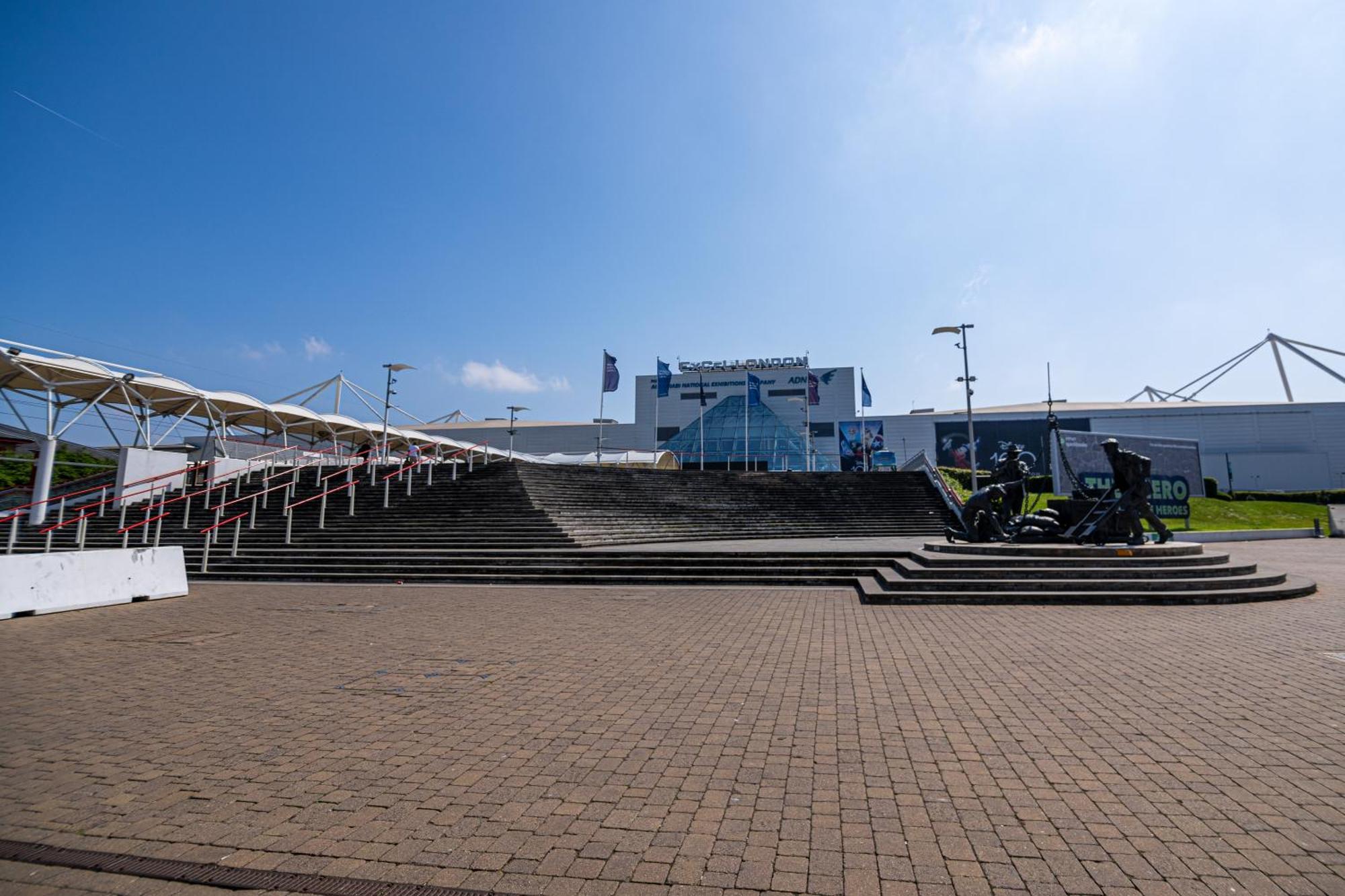 Excel London Majestic Apartment Exterior photo