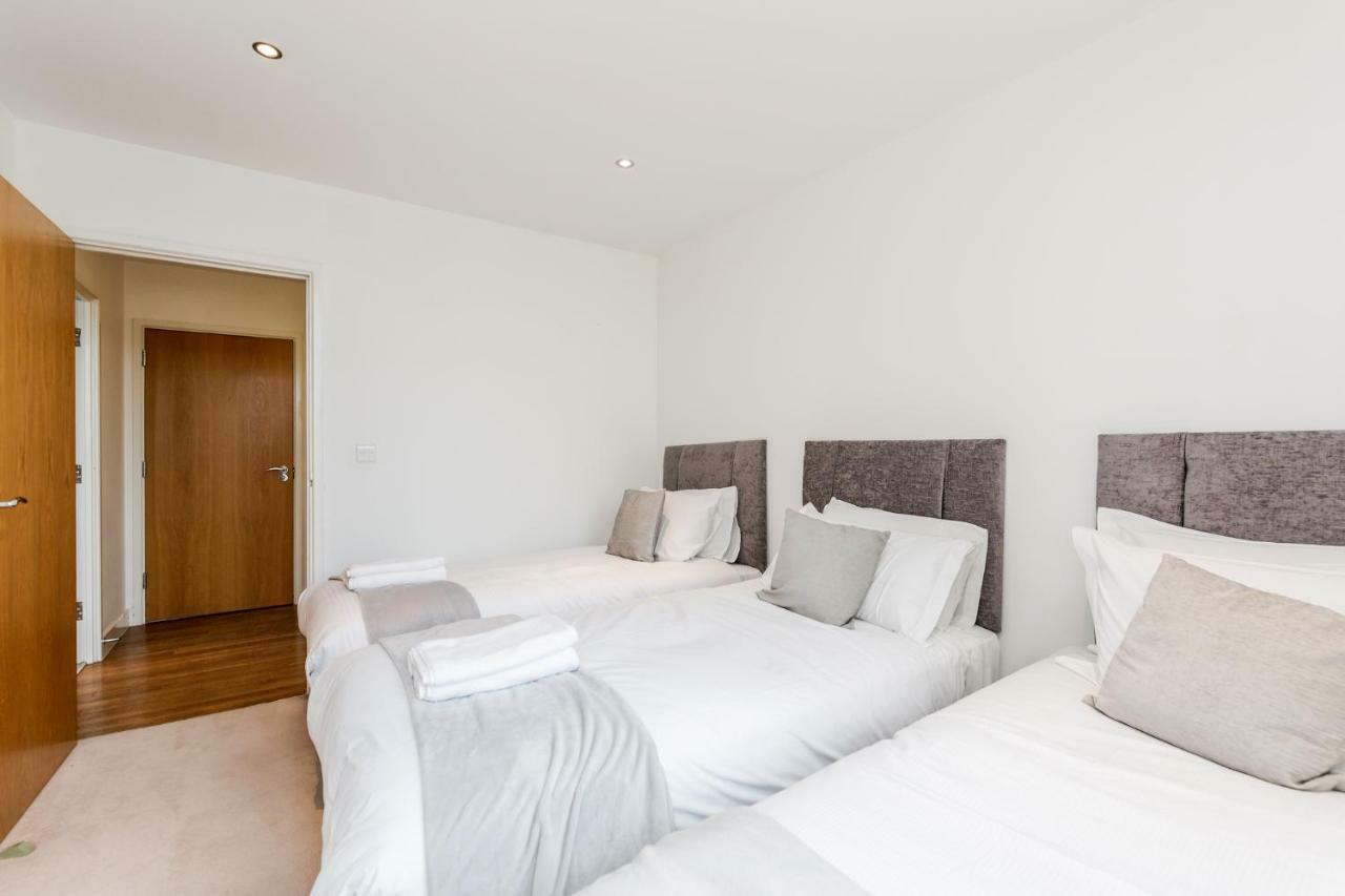 Excel London Majestic Apartment Exterior photo